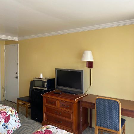 Downbeach Inn アトランティックシティー エクステリア 写真